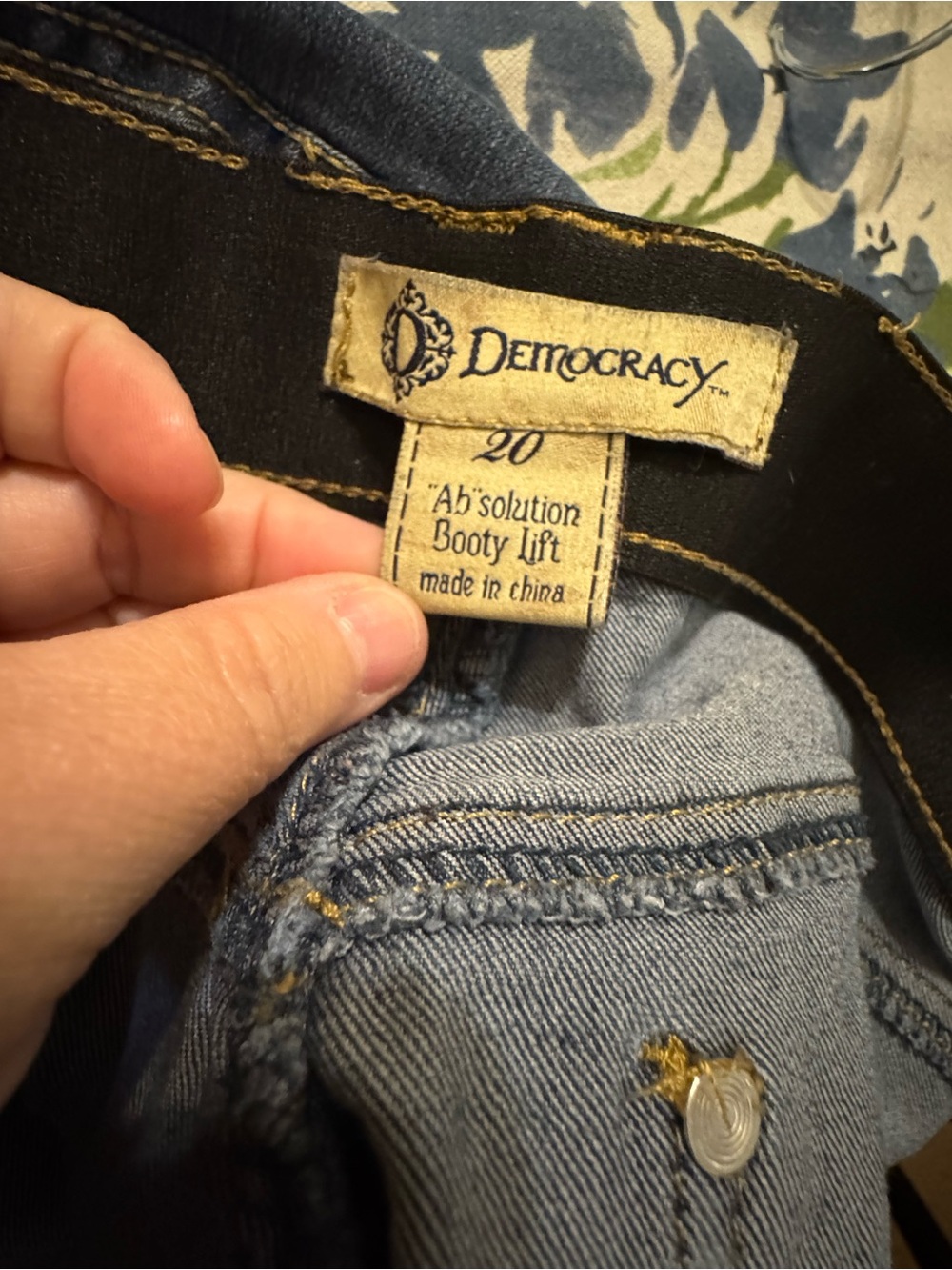 Democracy Mid Wash Skinny Ankle Jeans - Picture 2 of 6